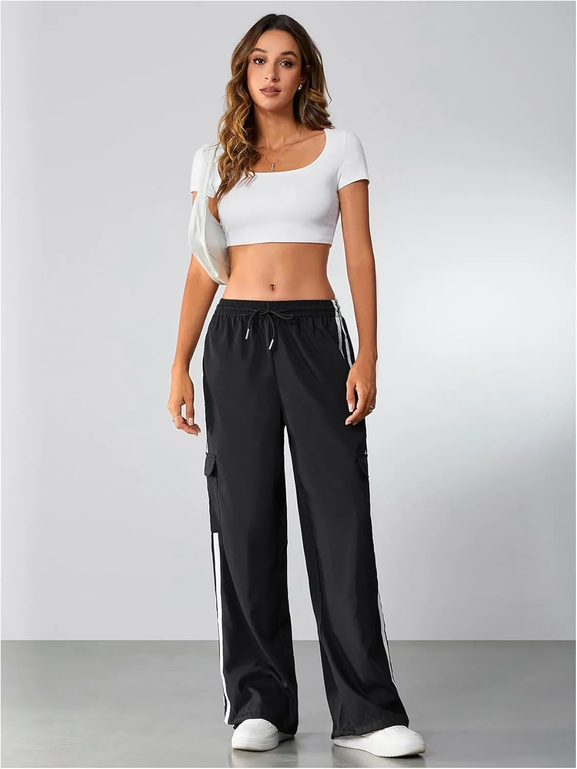 SOLY HUX Women's Cargo Sweatpants Wide Leg Baggy Parachute Pants Y2K High Waisted Track Pants Streetwear